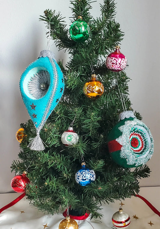Vintage Bauble Ornament
